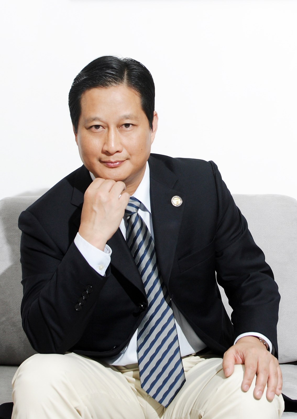 陈世益照片.jpg